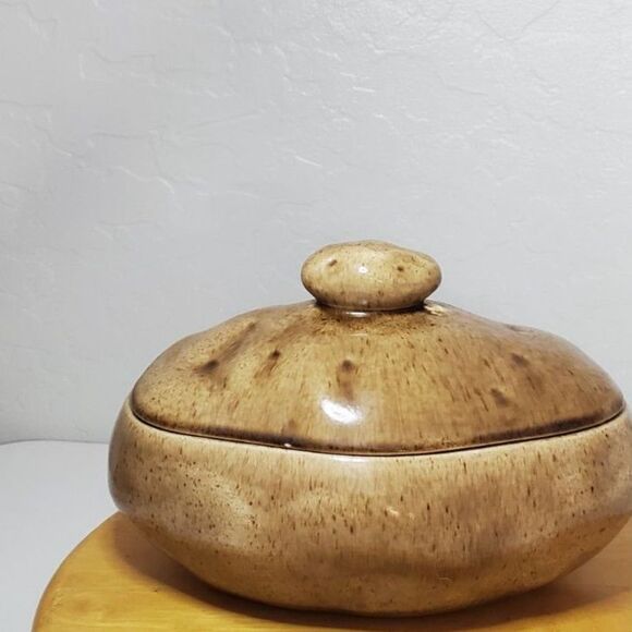 Bake Potato Serving Dish with lid - Picture 3 of 7